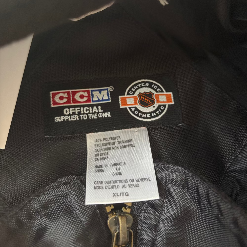 Flyers 90s CCM Center Ice Size Fleece Jacket Size XL Inside tag
